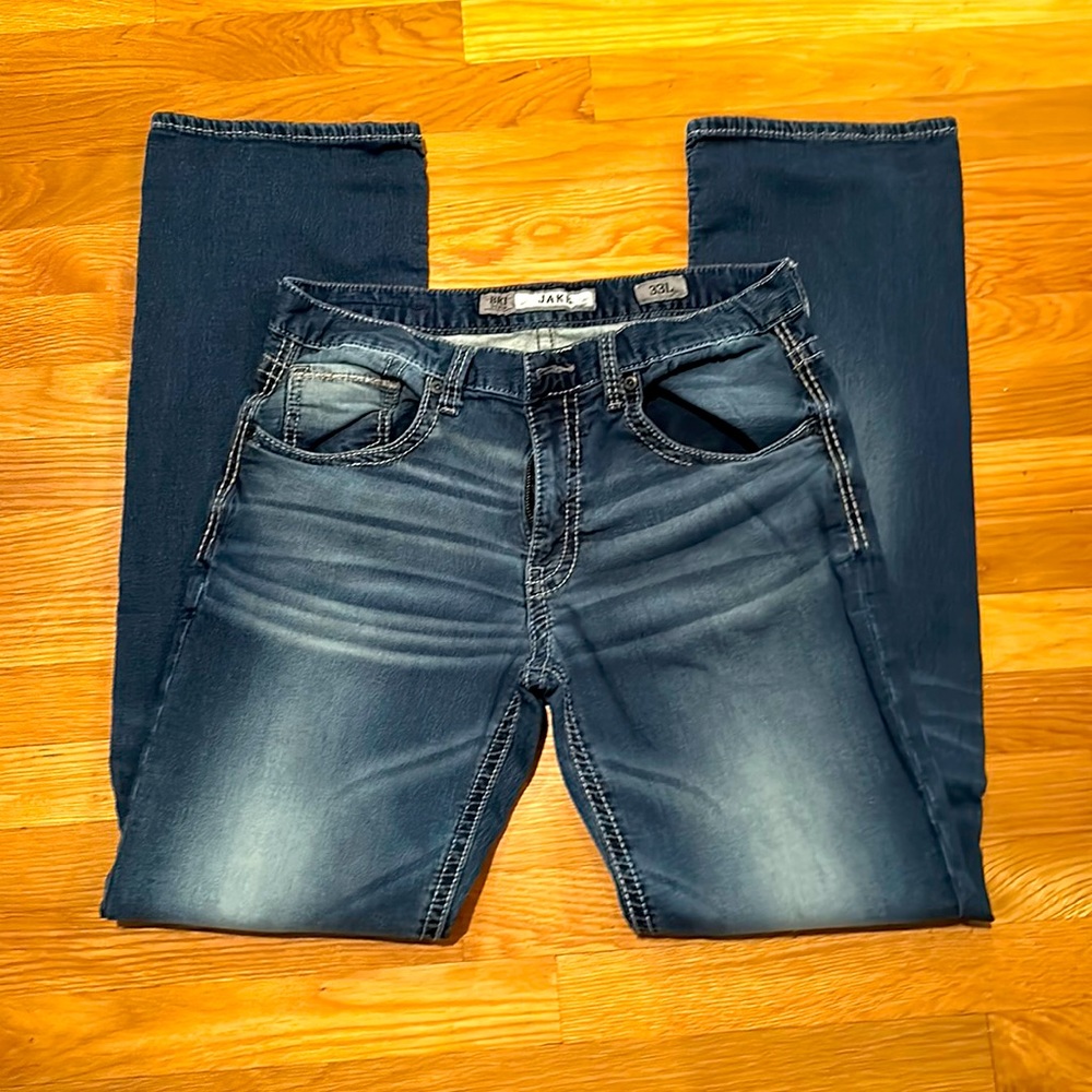 Buckle Jake 33L very lightly worn jeans.